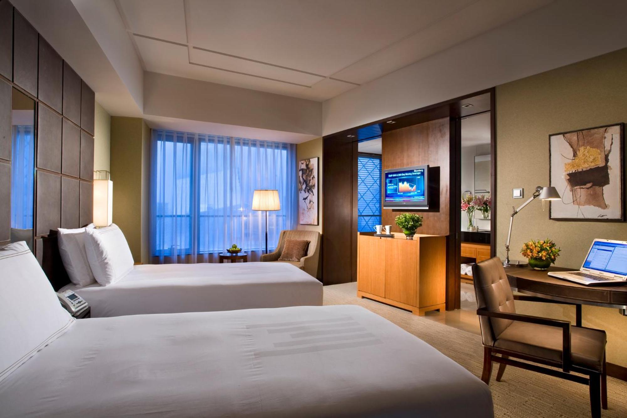 Grand Millennium Beijing Hotel Exterior photo
