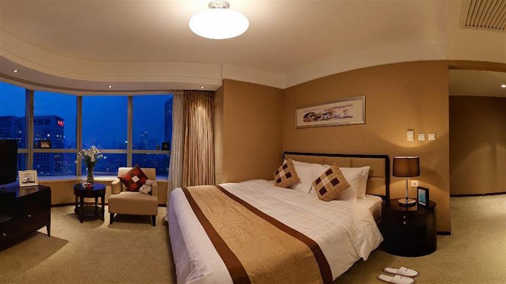 Grand Millennium Beijing Hotel Exterior photo